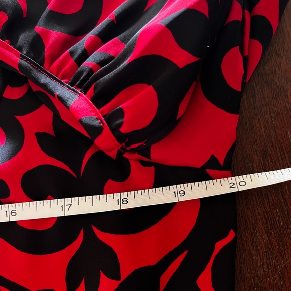 Worthington petite black red ruffles long sleeve blouse - Picture 6 of 8